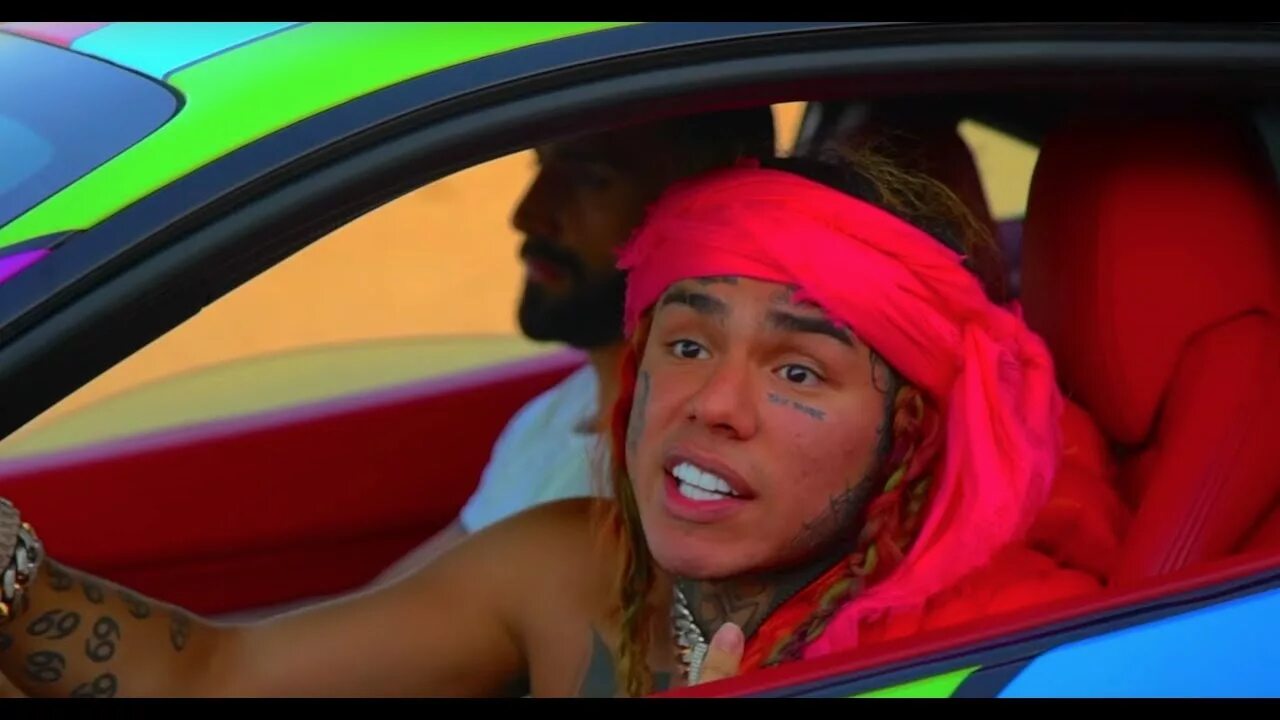 Музыку бесполезно. 6ix9ine. Tekashi 6ix9ine. 6ix9ine Stoopid. Stoopid Бобби шмурда.