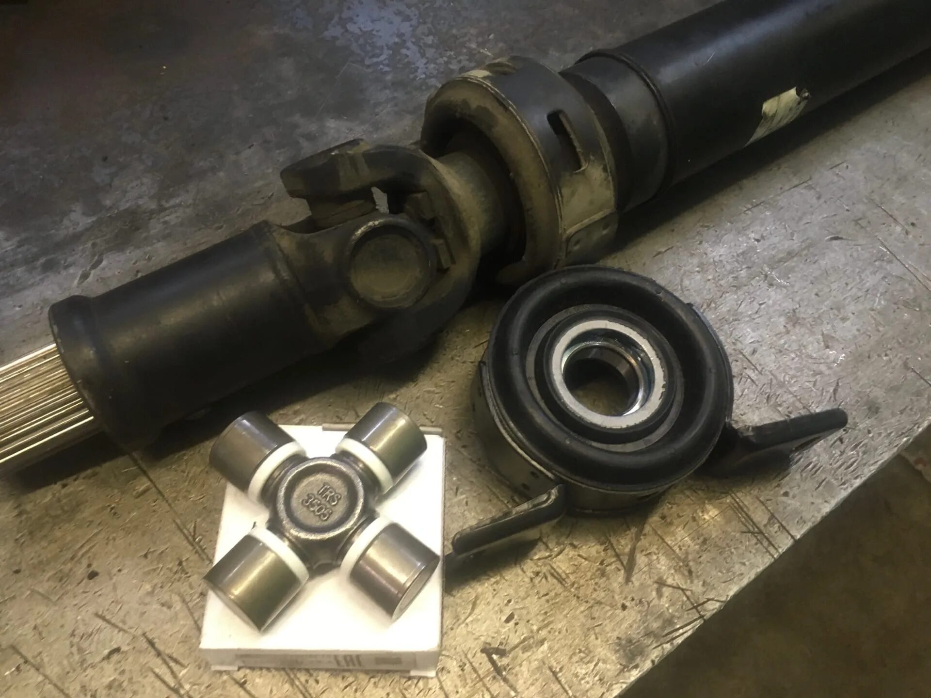 Мягкий кардан. Кардан для прадо 70. Карданный вал скаут а5. Карданный вал неисправности. Кардан погнулся.