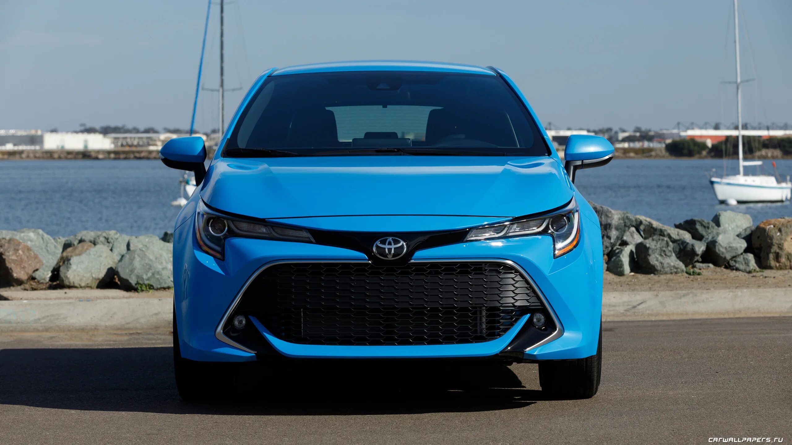 Toyota chr 2018. тойота chr 2019. автомобили тойота 2019 года. тойота rav4 2019. кроссовер тойота хайлендер 2021.