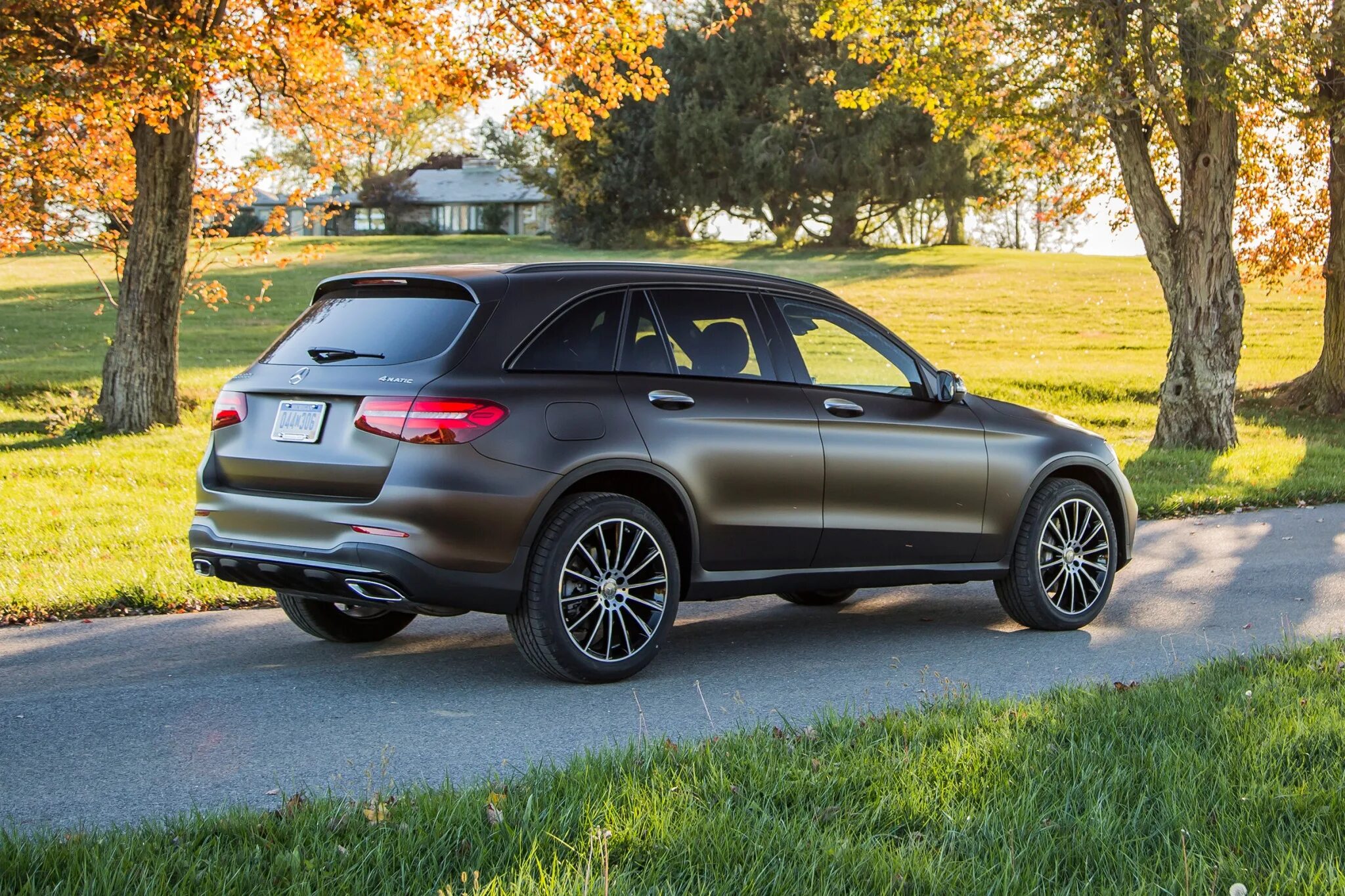 Glc mm. Glc mercedes benz 2017. мерседес glc suv. мерседес glc 2017. glc 2016.