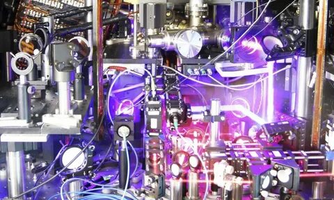 Atomic clock
