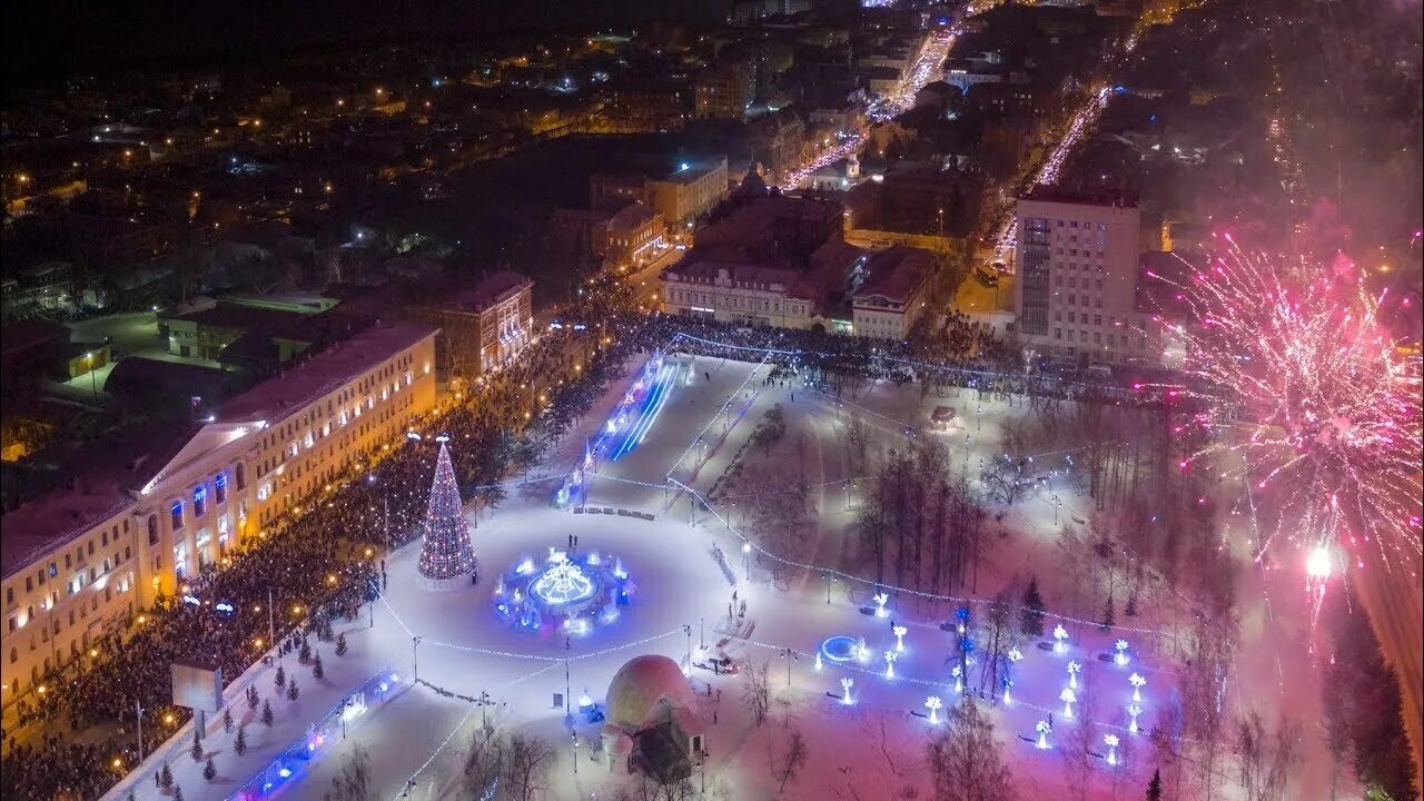 Новособорная площадь в томске лето. Томск достопримечательности новособорная площадь. Новособорная томск лето. Новособорная площадь томск зимой. Новособорная площадь томск 2023.