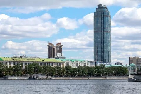 Какое здание екатеринбурга изображалось