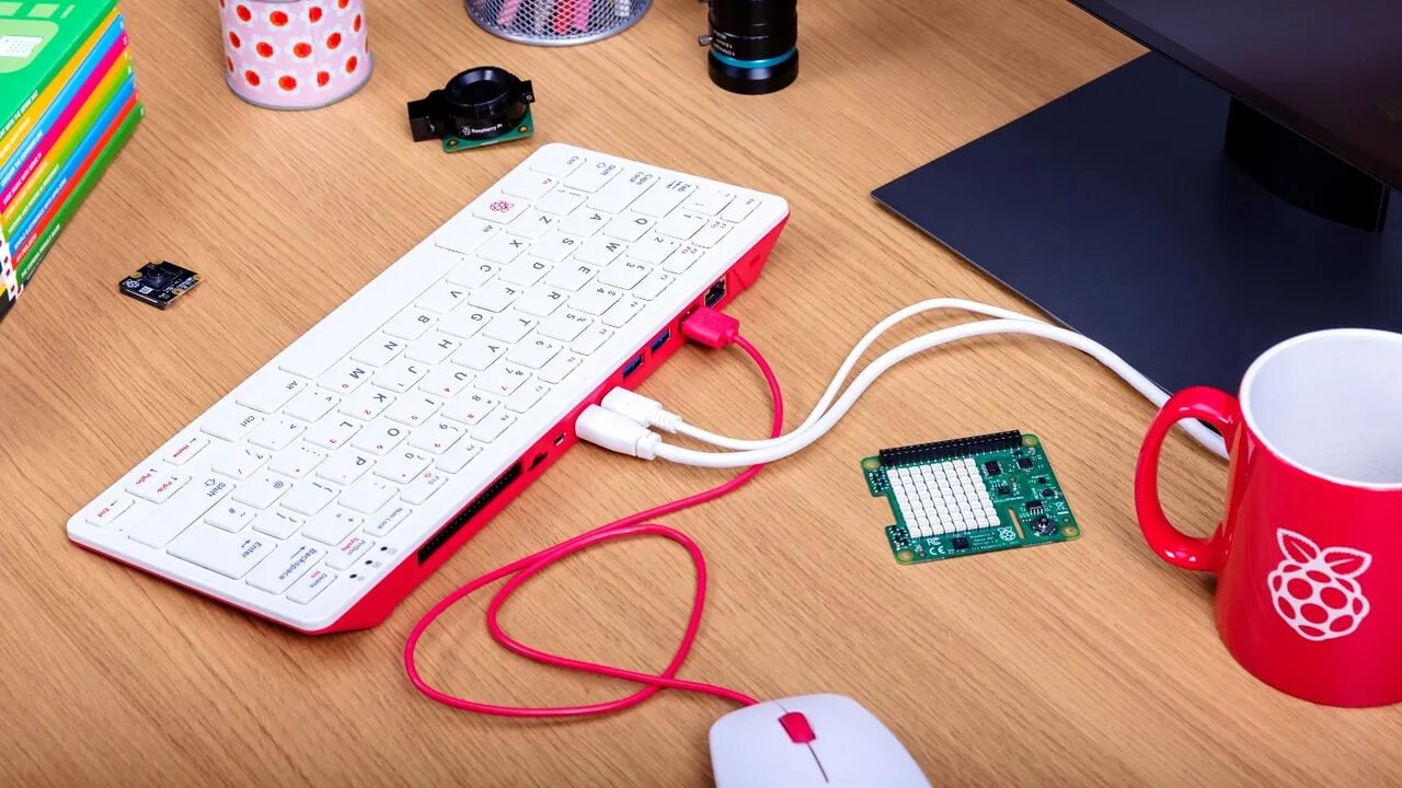 Raspberry keyboard. Raspberry pi 400. raspberry pi 4 клавиатура. компьютер клавиатура raspberry pi. raspberry pi 400 unit.