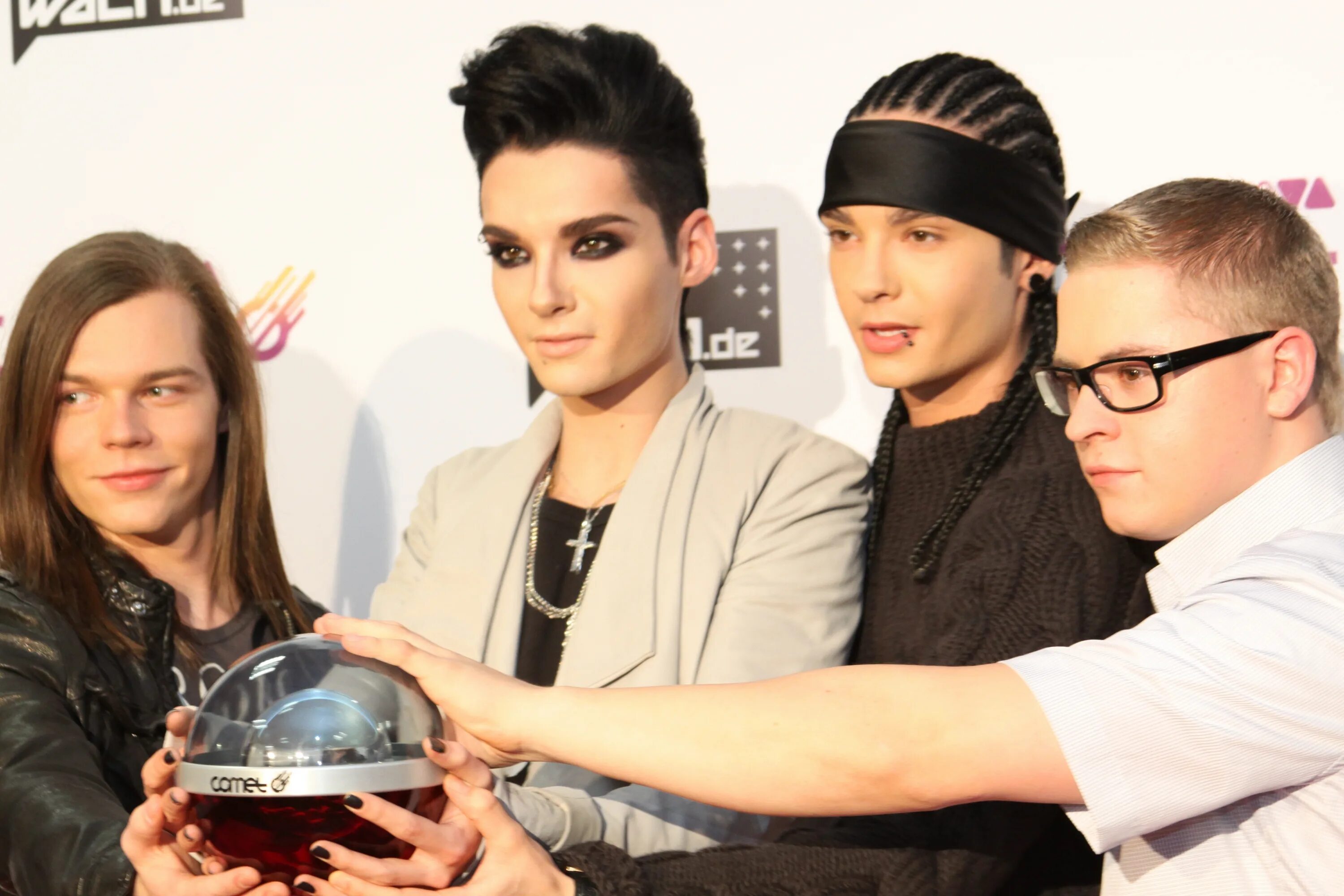 Tokio Hotel 2021. Tokio Hotel сейчас 2021. Группа Tokio Hotel 2021. Группа Tokio Hotel 2010. Группы 2010 х