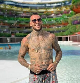 Daniele Scardina: chi è, età, carriera, ex fidanzata - Tutto su di lui - Pu...