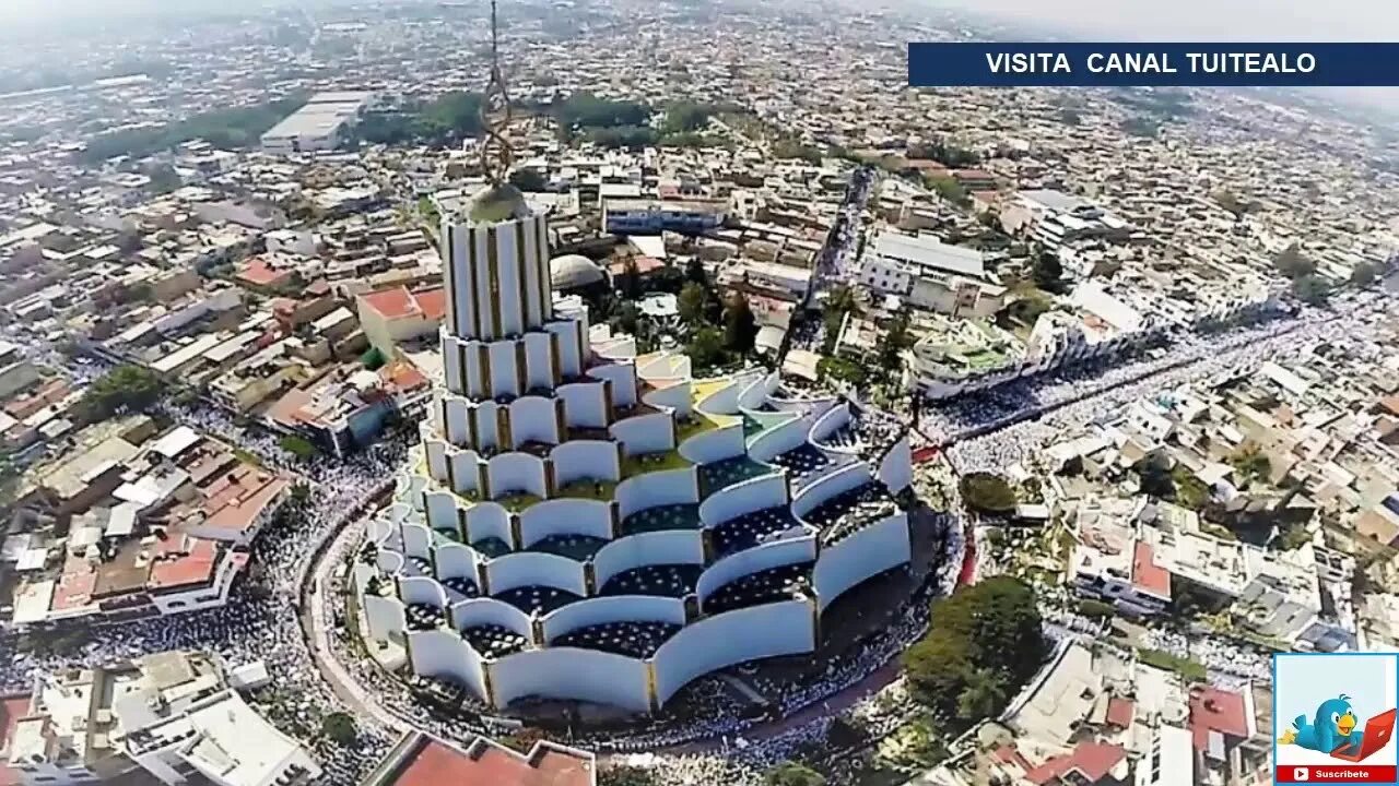 Церковь ла лус дель мундо. Кито эквадор достопримечательности. Ла луз дель мундо страны. Ла ла дель мундо. Храм света.