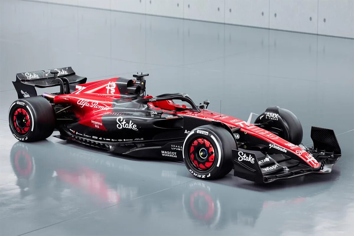 British gp 2021. Stake f1 team. Как в великобритании относятся к спорту формула 1. Болиды ф1 2023. Stake f1 team.