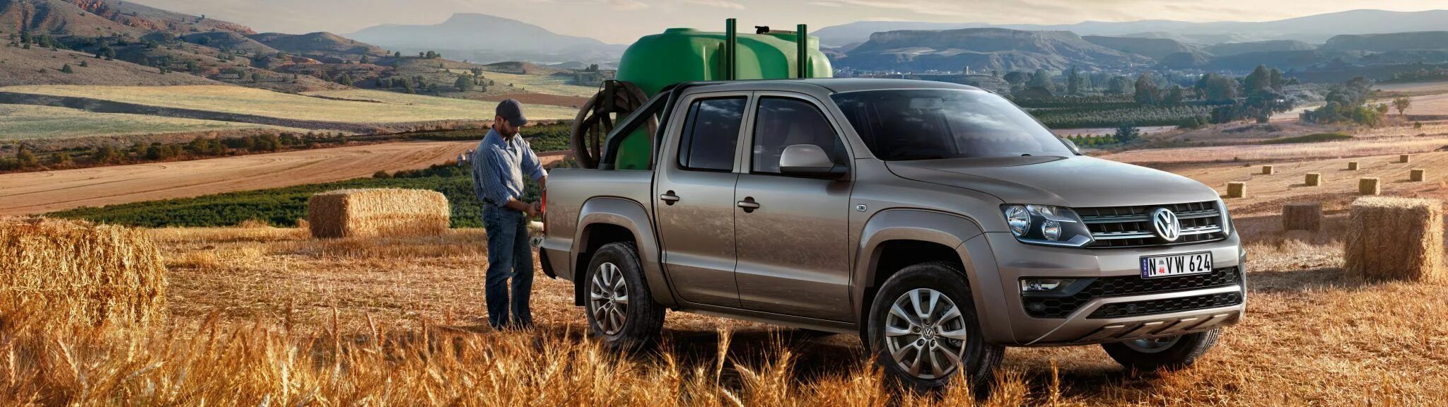 Volkswagen 4wd. Фольксваген Амарок. Амарок каньон 2020. Volkswagen Amarok хаки. Амарок Фольксваген Тралбек.