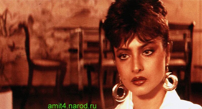 жажда мести фильм 1988 кадры. жажда мести индийский фильм 1988. нандини жажда мести. жажда мести индийский фильм 1988. рекха 1988.