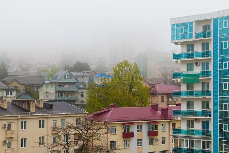 Почему в сочи туман. Туман в сочи. туман над сочи.