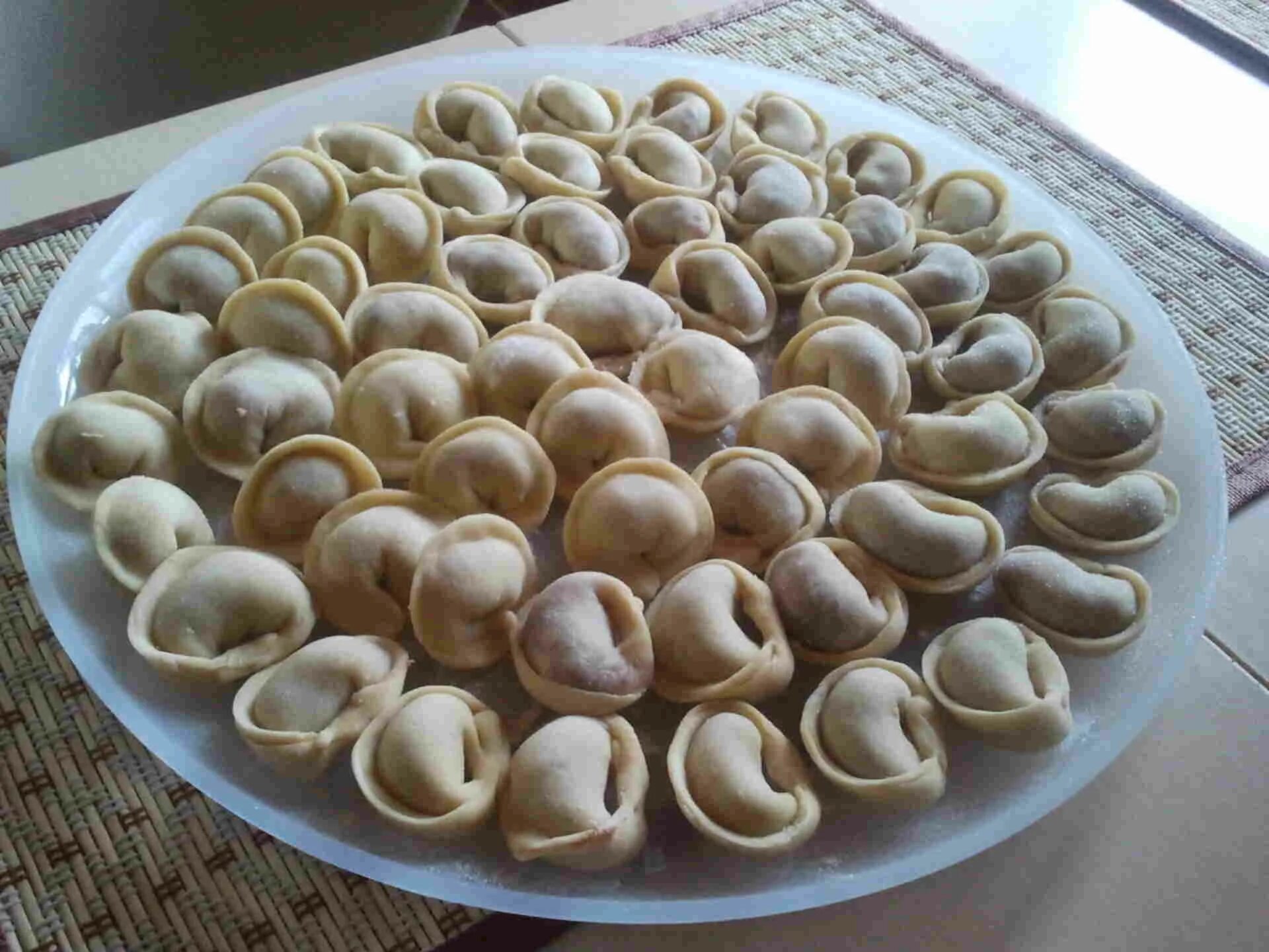 Отзыв о Пельмени Ложкаревъ из отборной свинины Кушать можно