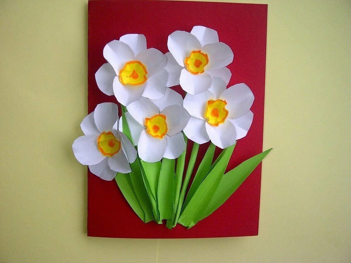 Цветы для мамы своими руками из бумаги. Объемная аппликация цветы. Поделка весенние цветы.