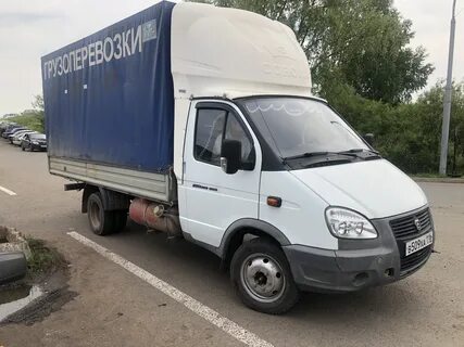 Грузовой челны