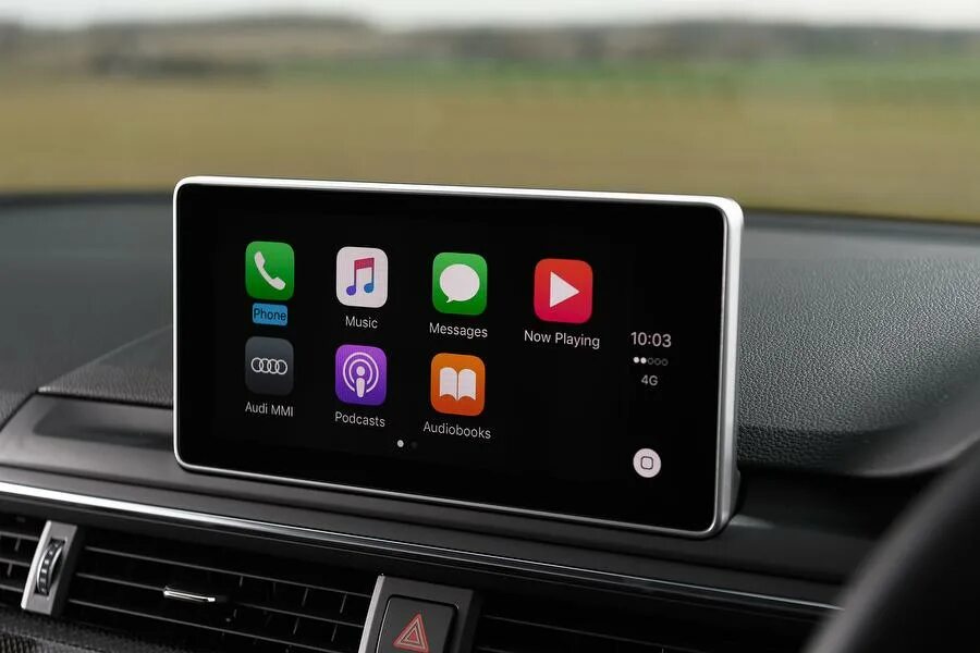 Видео приложения андроид авто. Автопланшет Smart Tablet 2018. Автомобильный монитор Apple CARPLAY Android. Tracker 2 Apple CARPLAY. CARPLAY адаптер беспроводной Android.