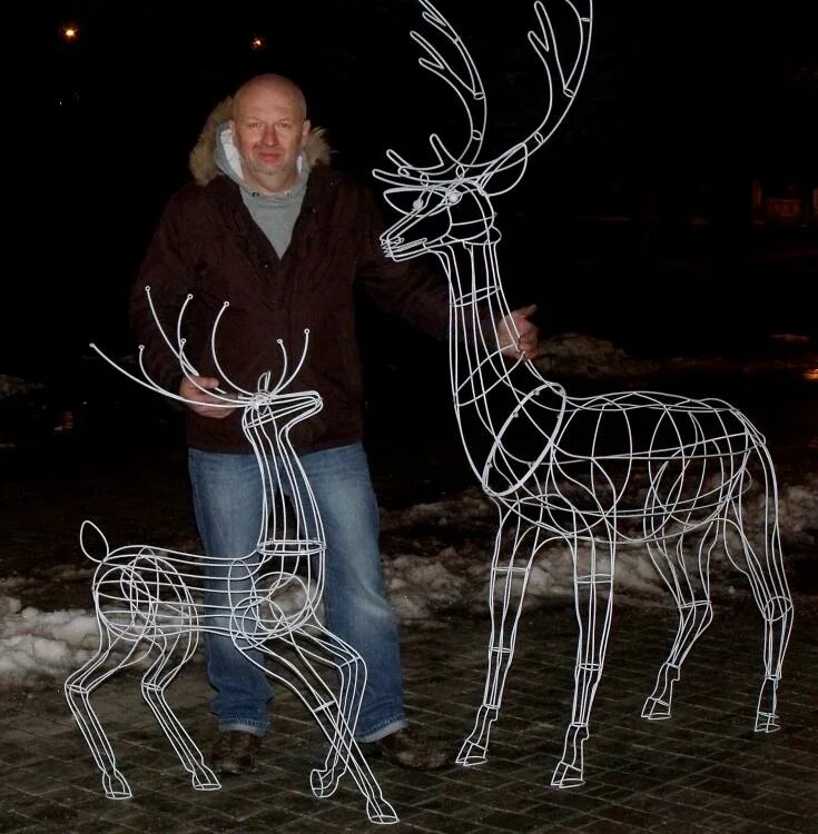 Немного о том, как мы делали новогоднего оленя. Wire art sculpture, Outdoor chri