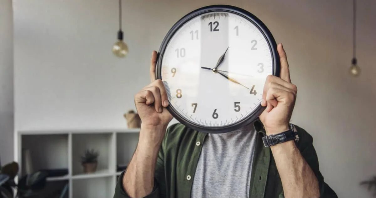 Биологические часы. Человека определенное время. Биологические часы организма человека. История измерения времени. Человека определенное время.