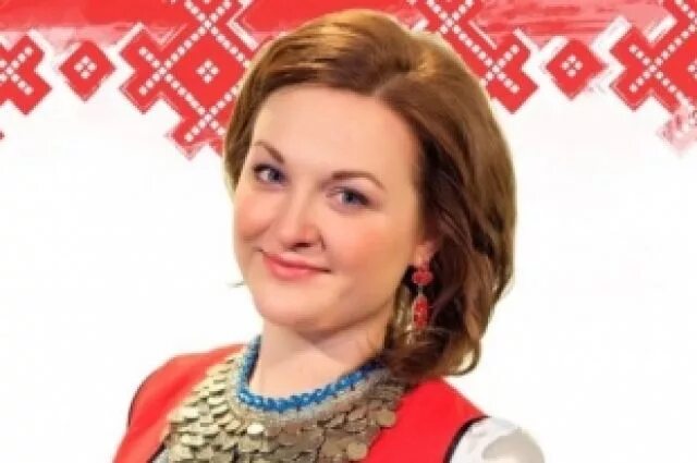 Плотникову певица