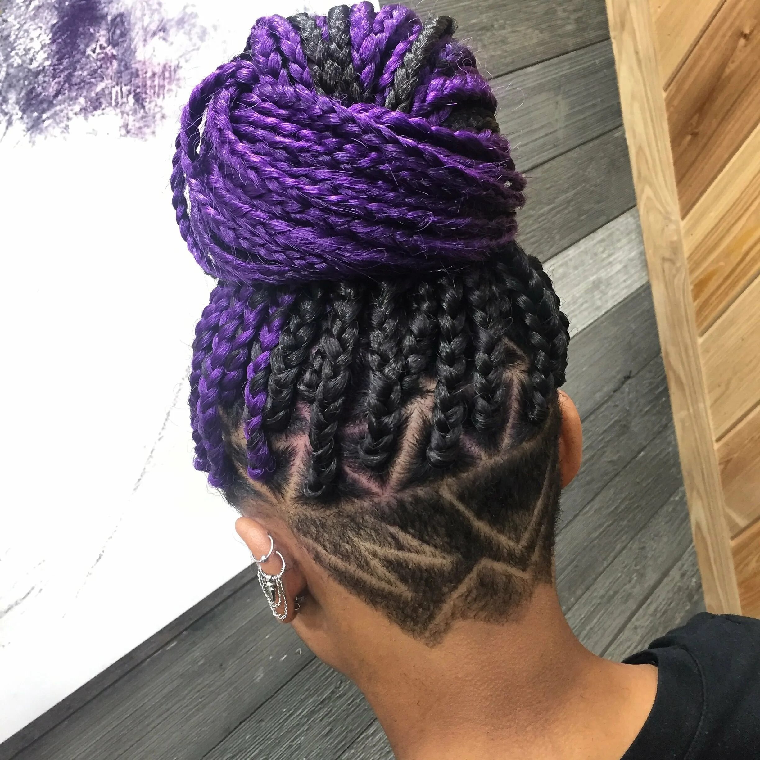 Косички на затылке. Брейды и афрозатылок. Афрокосы Box Braids. Афрозатылок бокс Брейдс. Афрокосы на затылке.