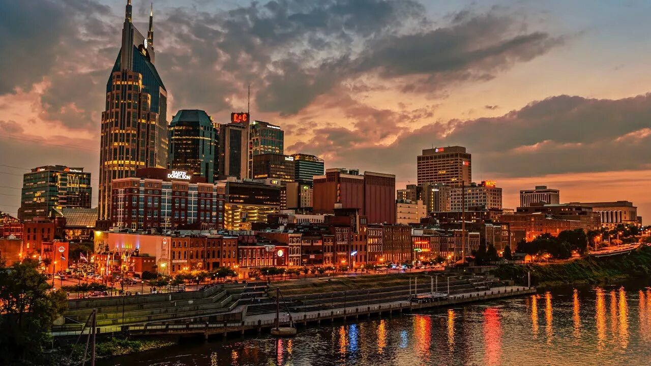 Транспорт барселоны. Город является одним из самых. Теннесси штат сша. Город является одним из самых. Сидней центр города.