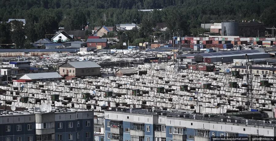 гусинобродский рынок новосибирск. вещевой рынок в новосибирске. гусинобродский вещевой рынок 90х. рынок в новосибирске вещевой на гусинобродском. гусинобродский вещевой рынок.
