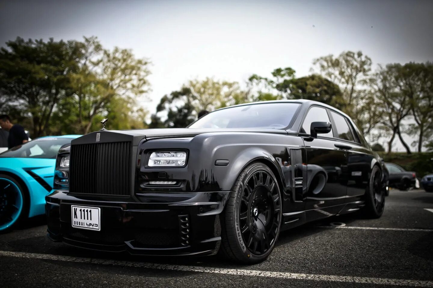 Ghost tuning. Rolls royce phantom tuning. rolls royce phantom тюнинг. rolls royce phantom 7 tuning. рос ройс атюненгованный.