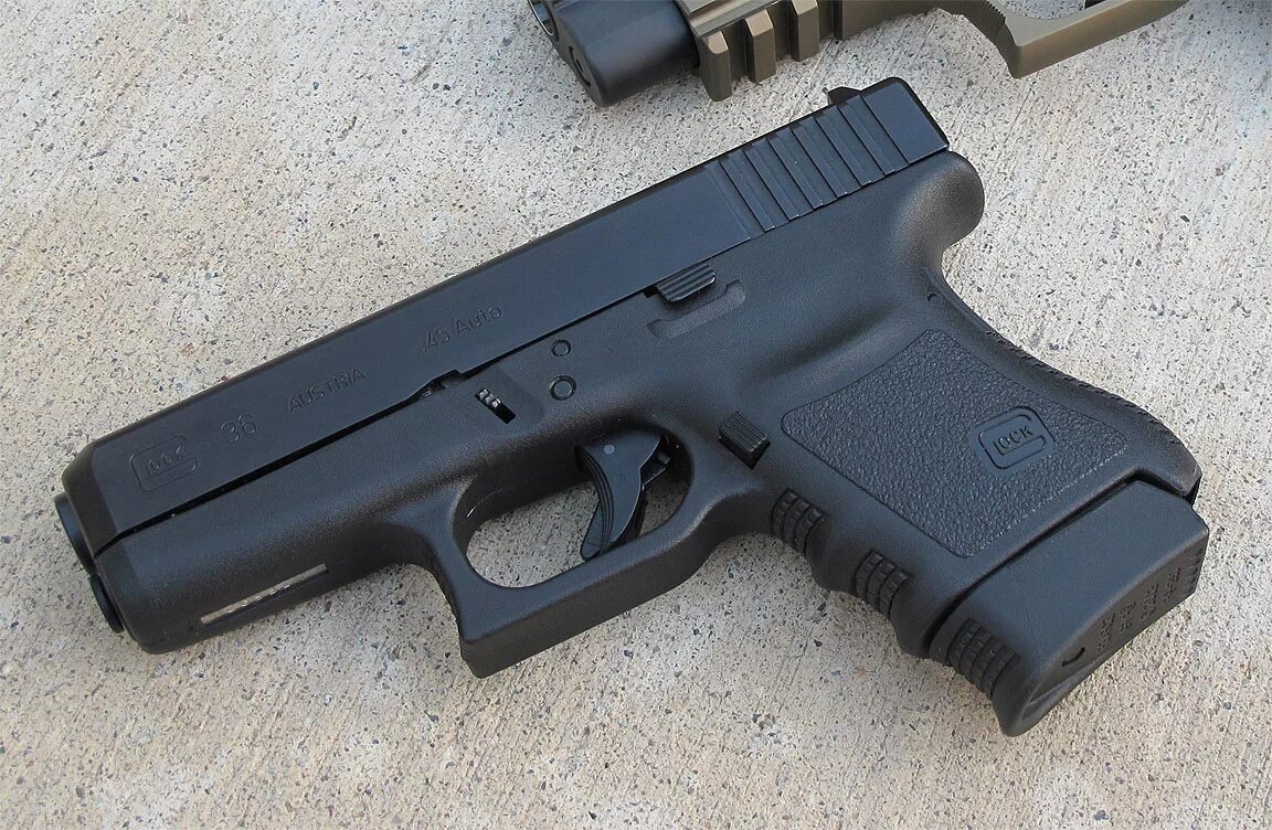 Glock обзор. Глок 36. glock 36 45 caliber.
