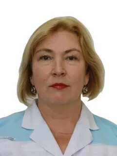 Где принимает