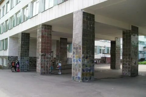 Гимназия 82