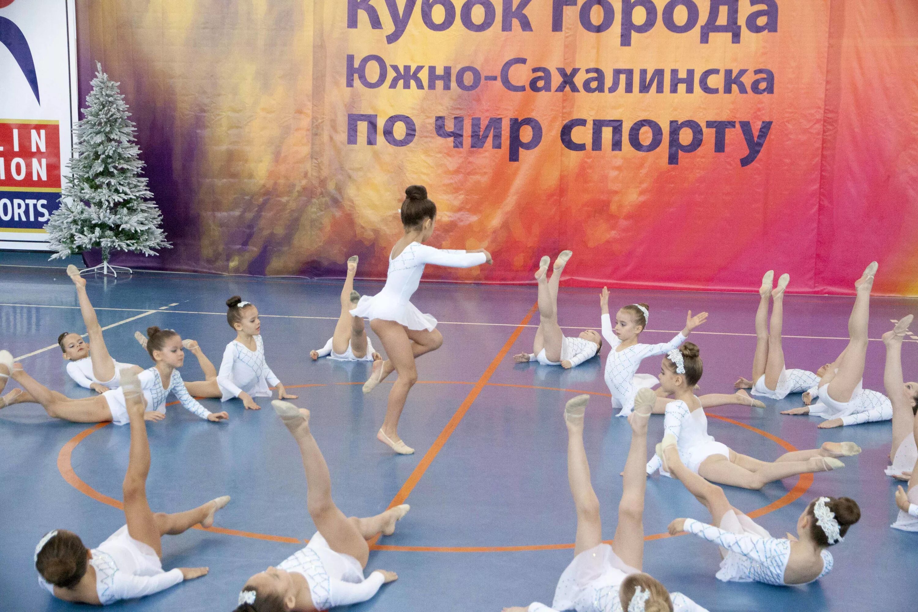 Климат южно сахалинска. Погода южно-сахалинск. Погода южно-сахалинск. Сахалин климат по месяцам. Южно-сахалинск погода сейчас.