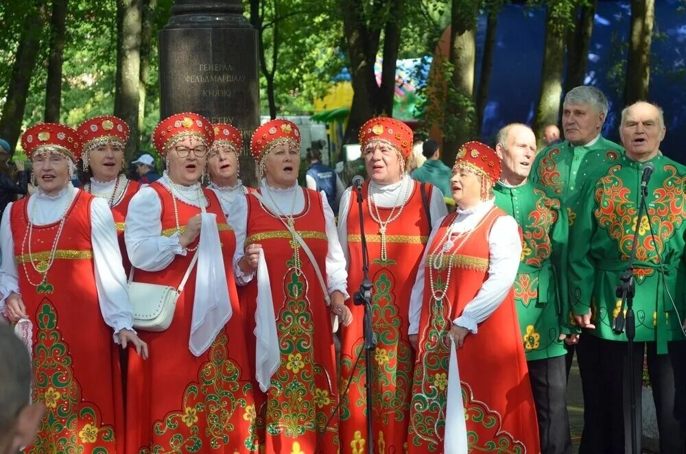 Погода в печорах сегодня. Печоры Псковской области день города. День города Печоры. С днем города Печора. Ежегодные праздники Печеры.