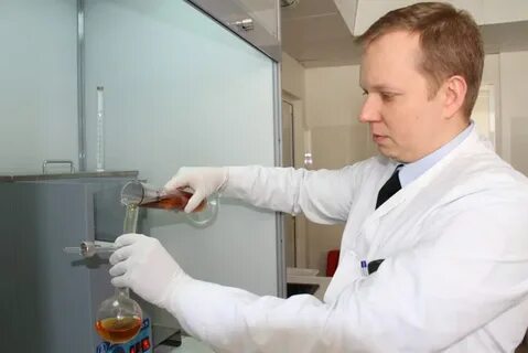Эксперов