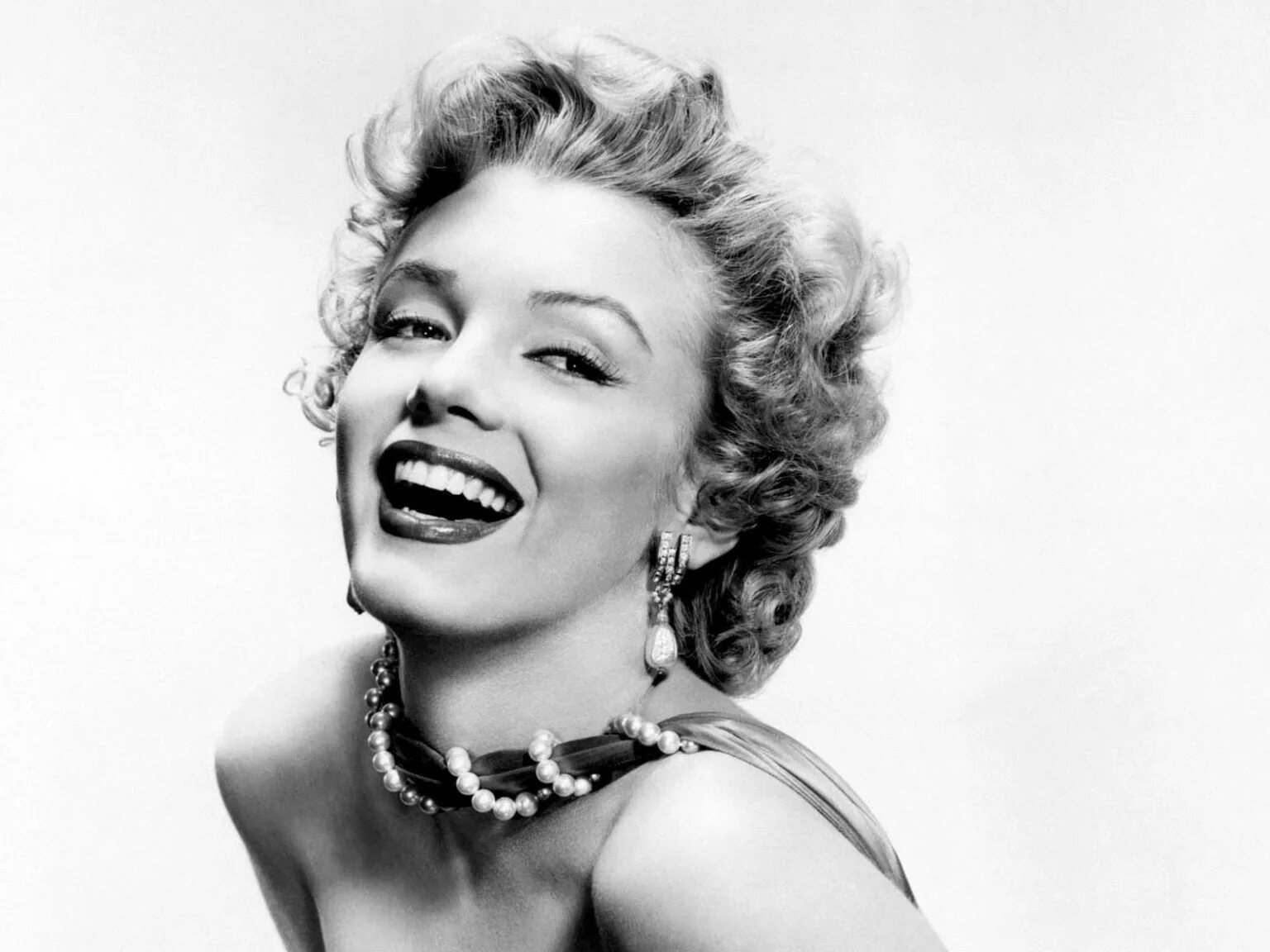 Monro com. Мэрилин Монро. Мэрилин Монро / Marilyn Monroe. Фотографии Мерлин Монро. Фото Меден Монрое.