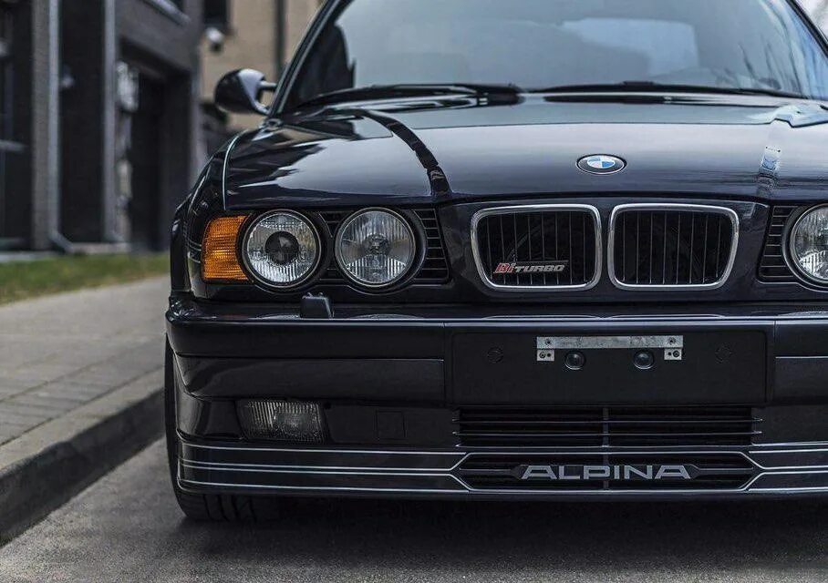 Е34 картинки. BMW e34. БМВ е34 м. Бевме е34. BMW e34 Alpina.