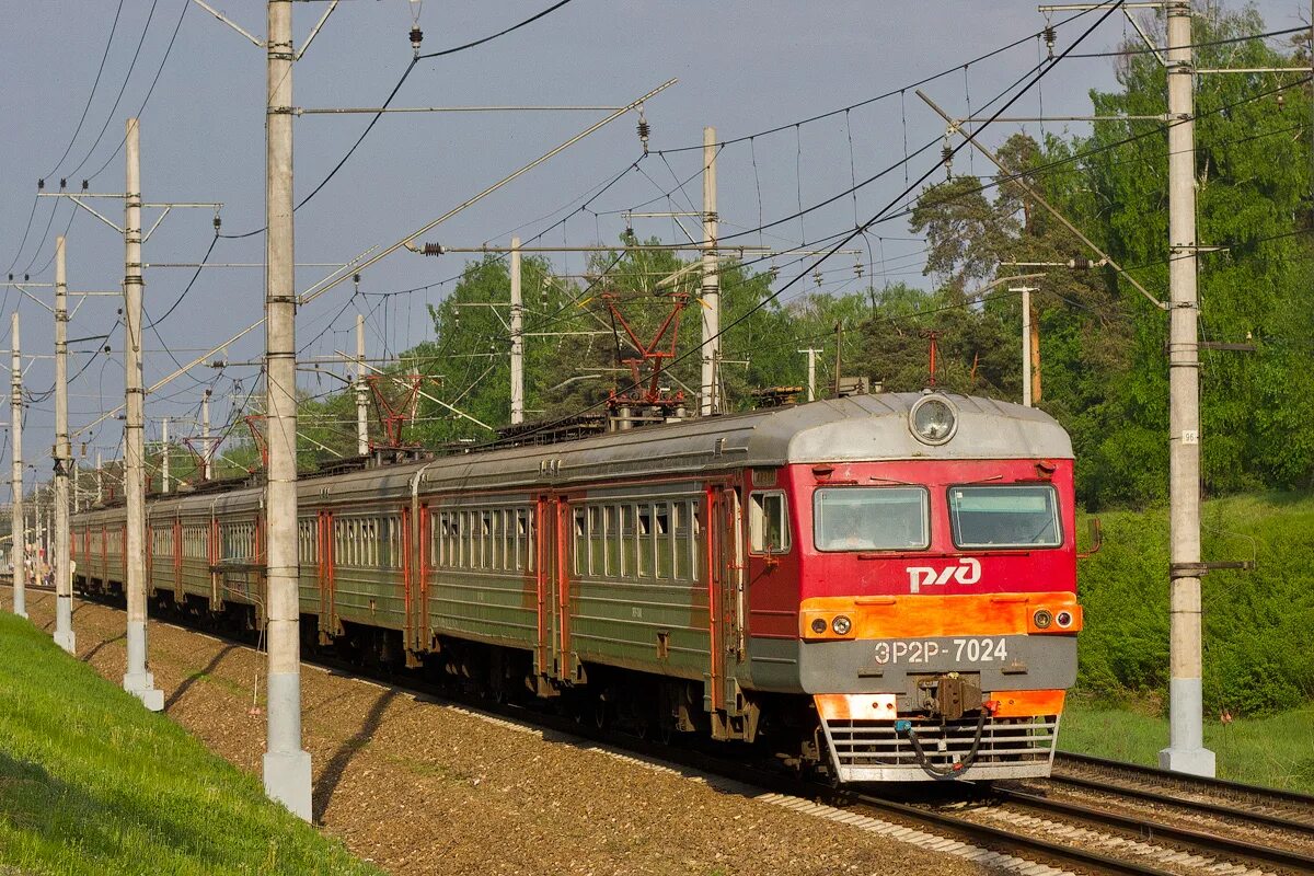 Царицыно нахабино. Эр2р 7024. Эр2-585. Rail Gallery эр2р 7024. Эр2р 7024 внутри.