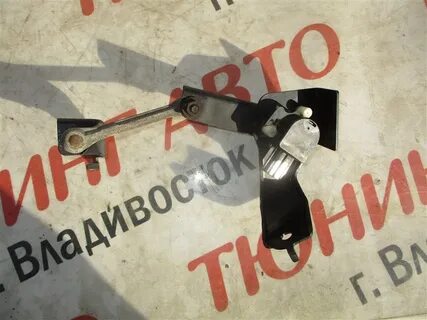 Задний датчик положения кузова