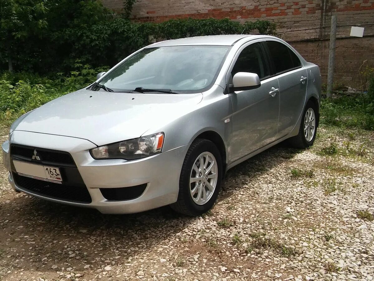Митсубиси лансер 2010 года. Mitsubishi lancer x 2010. 5 2010. Mitsubishi lancer lancer 2010. Мицубиси лансер 2010.