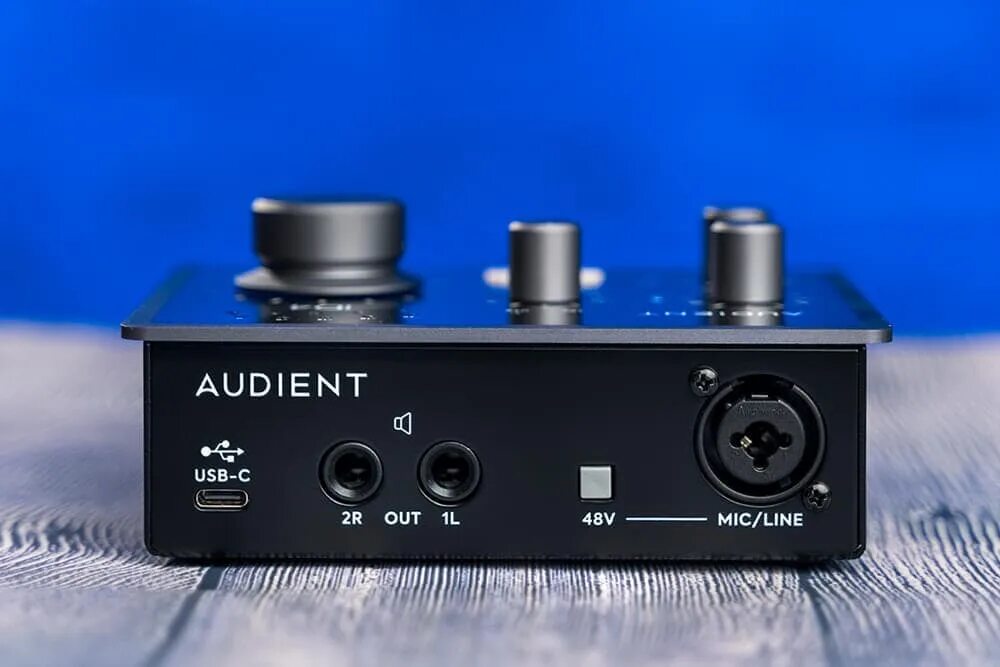 Audient id4 mk2. Audient id4 mk2