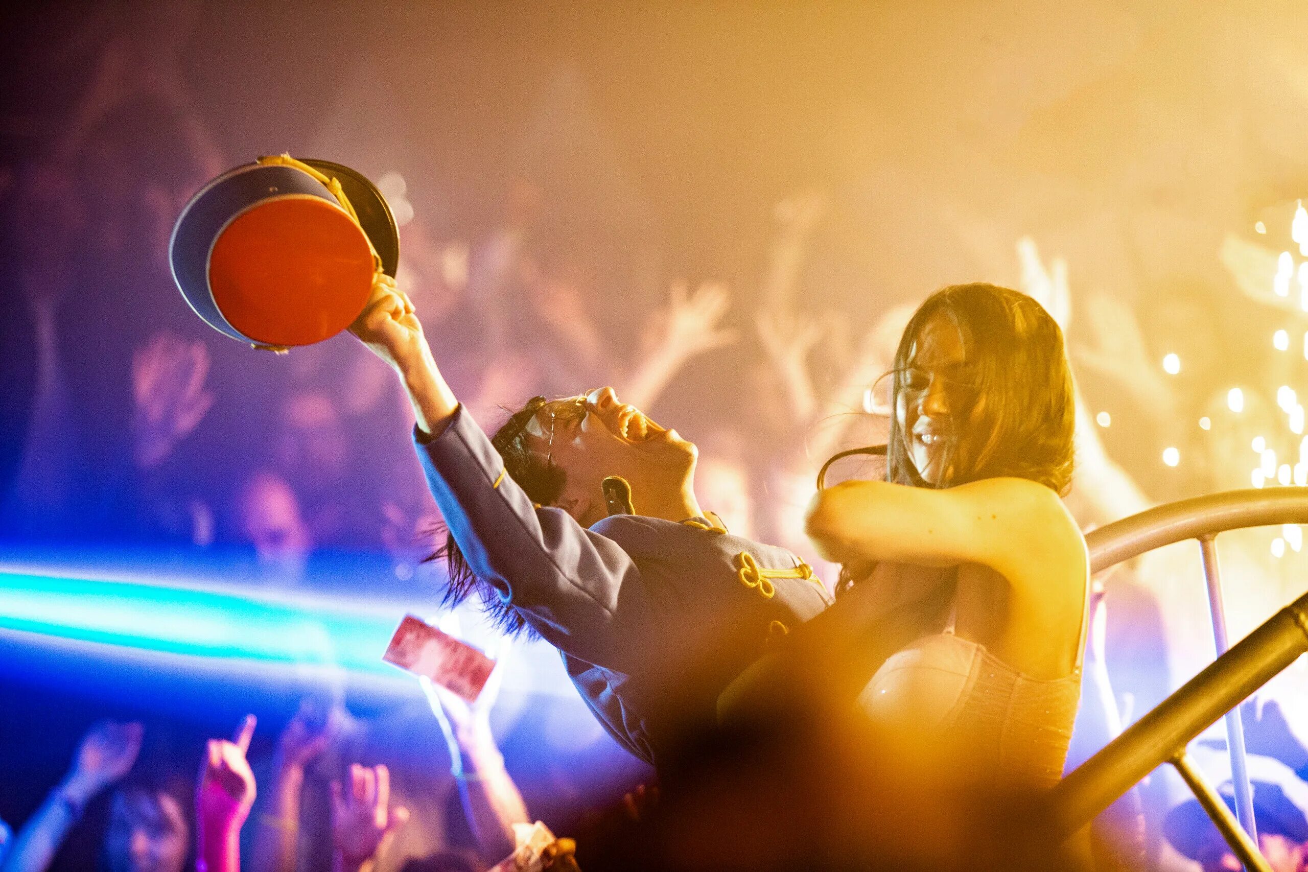 Маттео симони зиллион. Зилион. Франк ферстратен зиллион. Зилион. Клуб твоих грёз (2022).