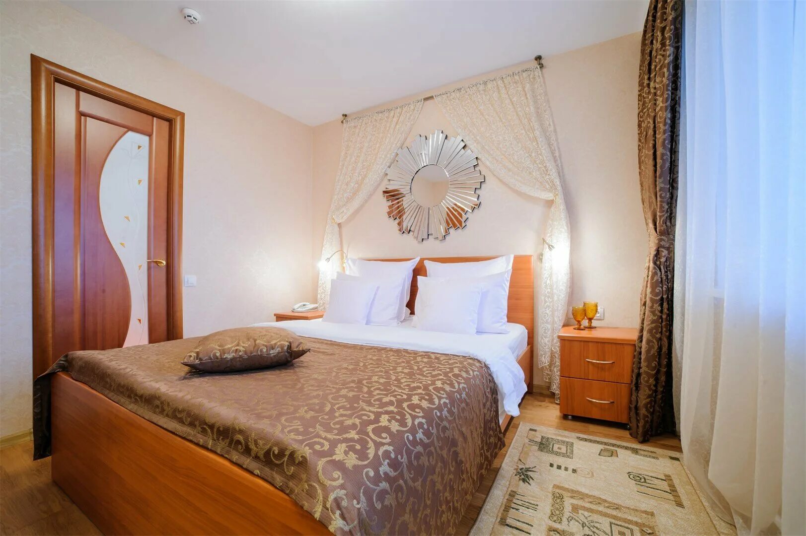 сыктывкарский отель кровать. колин отель в сыктывкаре. гостиница авалон сыктывкар. отель отель сыктывкар. гостиница пелысь сыктывкар.