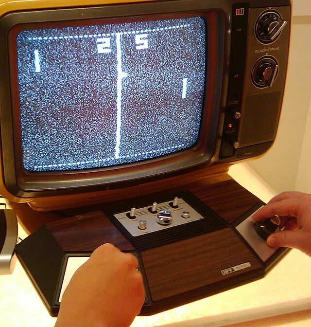 Самая первая консоль. Атари приставка 2020. Консоль magnavox odyssey 1972. Самая первая консоль. Игровая приставка magnavox odyssey.