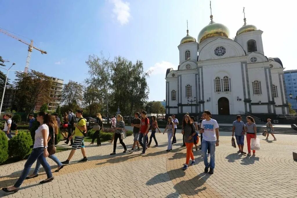 Экскурсионный краснодар. Экскурсия по Краснодару. Прогулка по Краснодару. Гуляем по Краснодару. Прогулка по Краснодару математика.