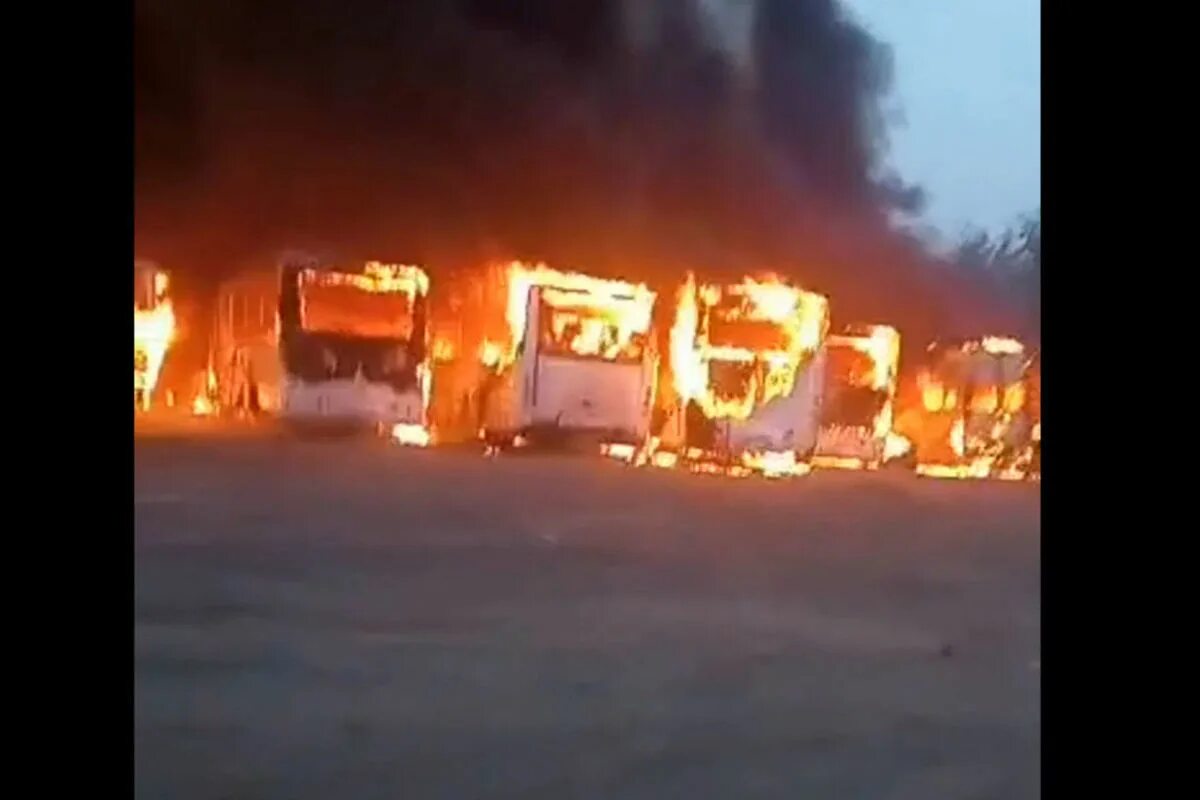 Что горит в ногинске сегодня. Пожар в ногинске. ногинск сгорели автобусы.