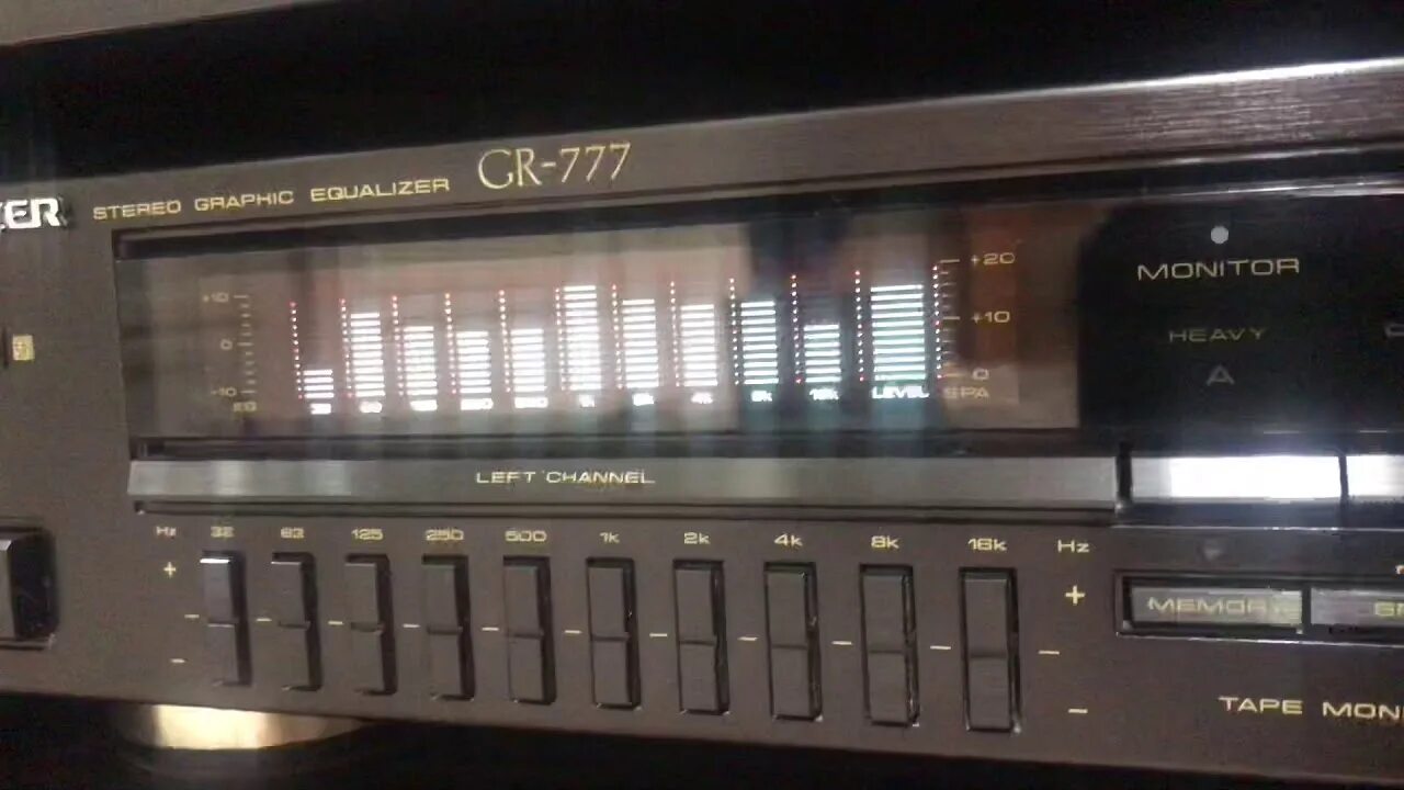 Пионер 777 усилитель. Pioneer 777 усилитель. Тюнер pioneer. Pioneer sx-777. Pioneer 777 эквалайзер.