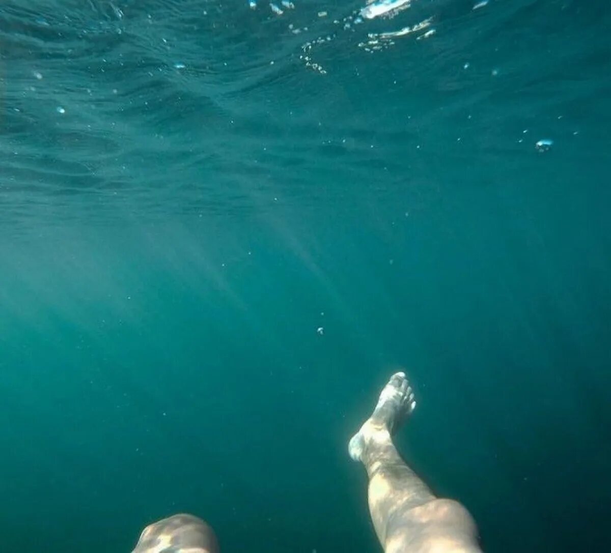 Талассофобия и батофобия. Под водой. Море под водой. Боязнь глубины. Упадет там вода