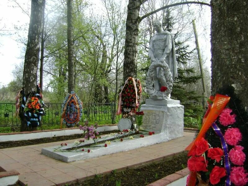 Деревня глебово московская область. Глебово ржевского. Казанский храм с. Глебово ржевского. Глебово ржевского.