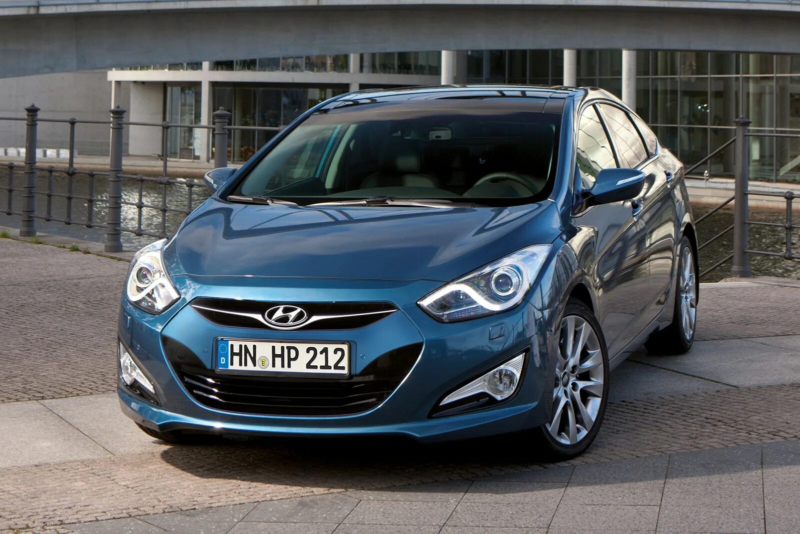 Купить хендай в ярославле. Hyundai i40. Хендай ай 40. Hyundai i40 2011. Hyundai i40 i.