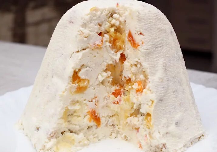 Пасха классическая рецепт творожная с яйцами. Пасха творожная 500 гр. сырая творожная пасха. пасха из творога. творожная пасха без выпечки.