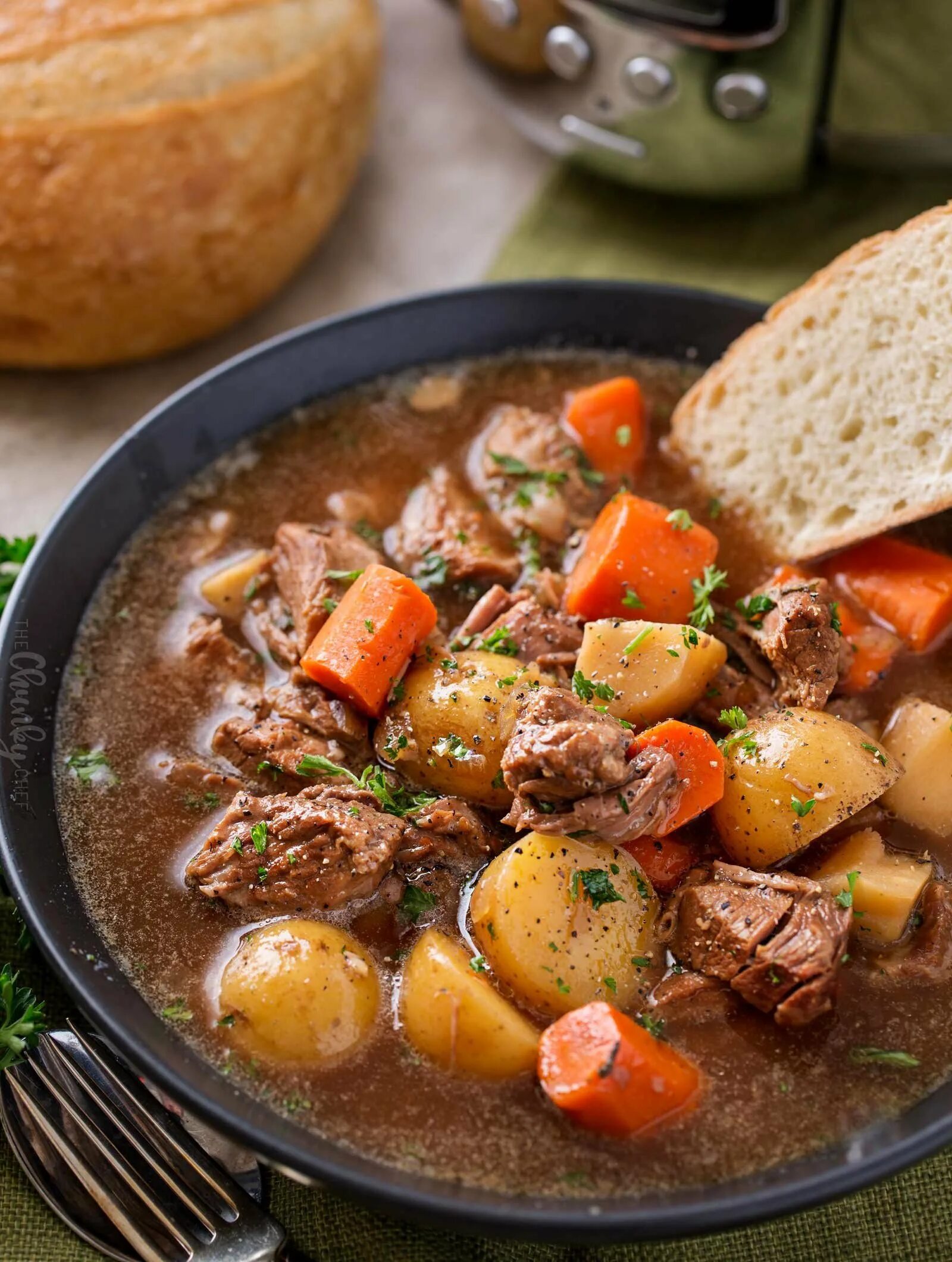 Айнтопф Пихельштайн. Гуляш в казане. Суп гуляш Айнтопф. Beef Stew. Приготовить вкусное блюдо мясо