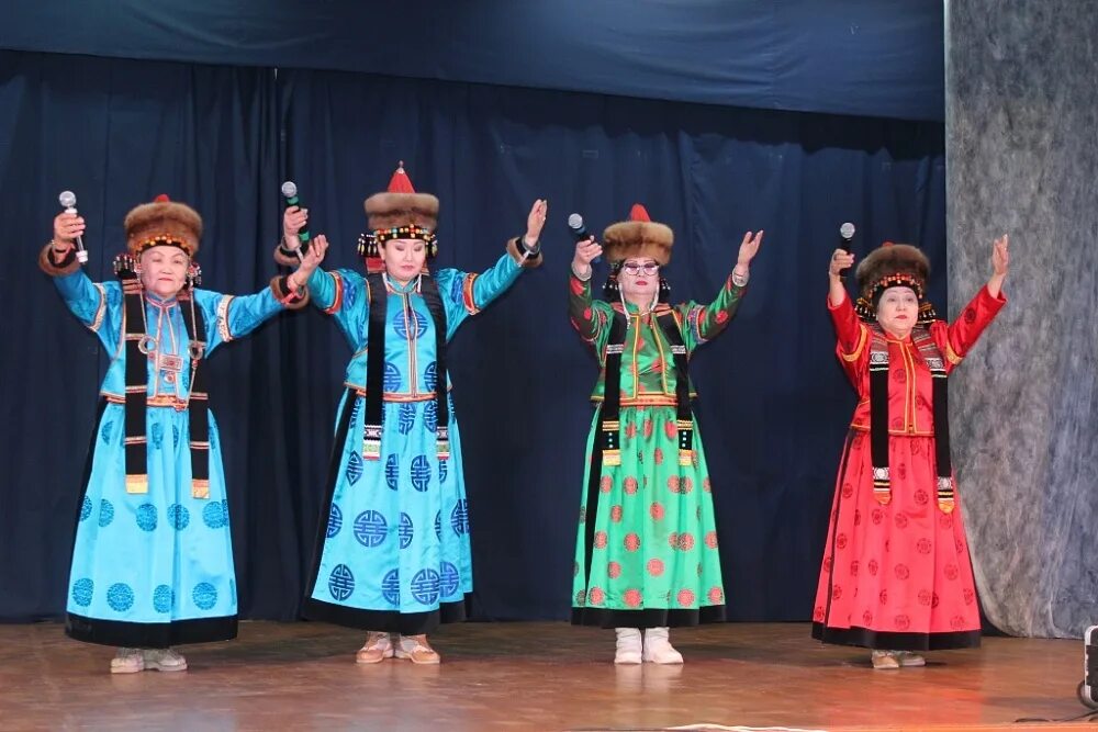 Бурятскую эстрадную